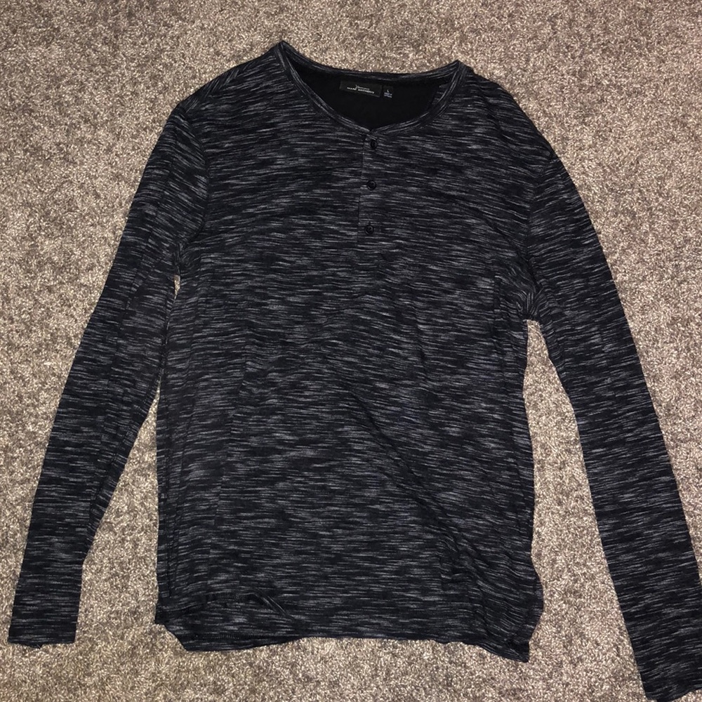 Long sleeve shirt